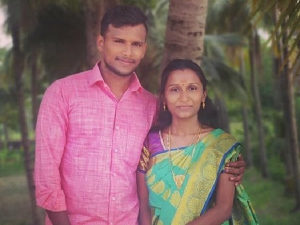 IPL डेब्यू में पहला विकेट कोहली का लिया