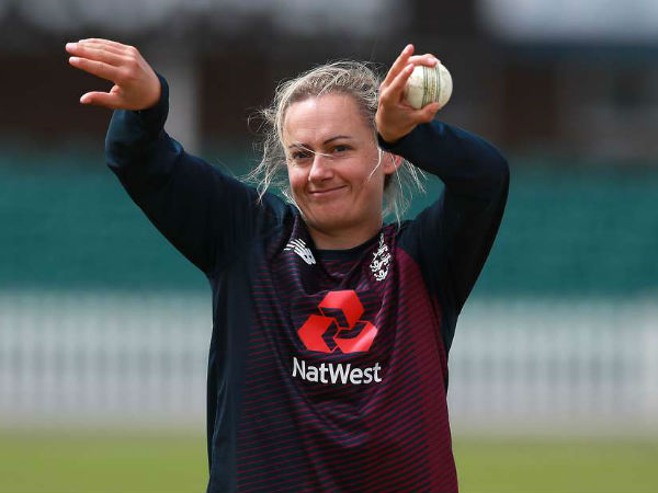 लौरा मार्श (Laura Marsh)