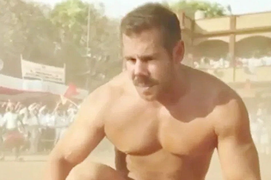 डेविड वार्नर ने लिया 'सुल्तान' का रूप, खूब वायरल हो रहा है वीडियो