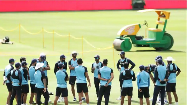 बॉलिंग डिपार्टमेंट-