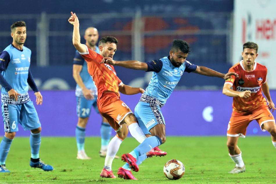 ISL 2020-21: जमशेदपुर को रौंद तीसरे पायदान पर पहुंची गोवा, 3-0 से हराया