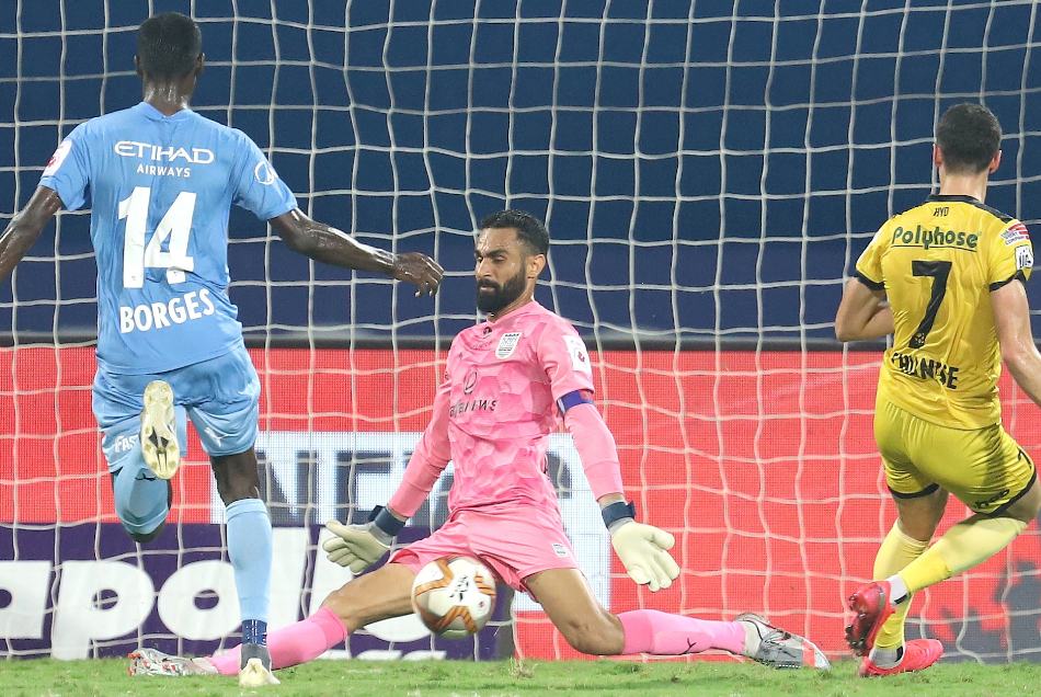 ISL 2020-21: हैदराबाद की टीम ने किया दमदार प्रदर्शन, गोलरहित ड्रॉ में मुंबई को रोका