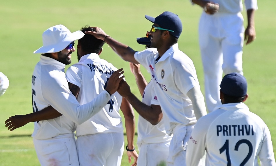 T Natarajan: एक ही दौरे पर तीनों फॉर्मेट में डेब्यू, 'नेट बॉलर' ने बना दिया सपनों सरीखा रिकॉर्ड