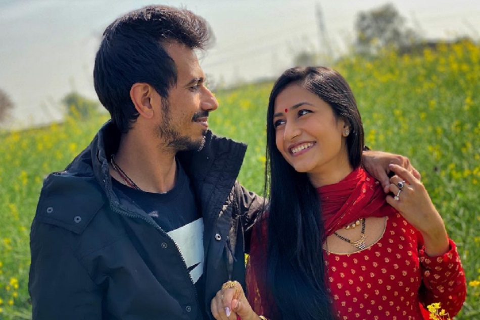 'गोरी तेरी आंखें कहें', युजवेंद्र चहल ने पत्नी धनश्री के साथ शेयर की रोमांटिक तस्वीर