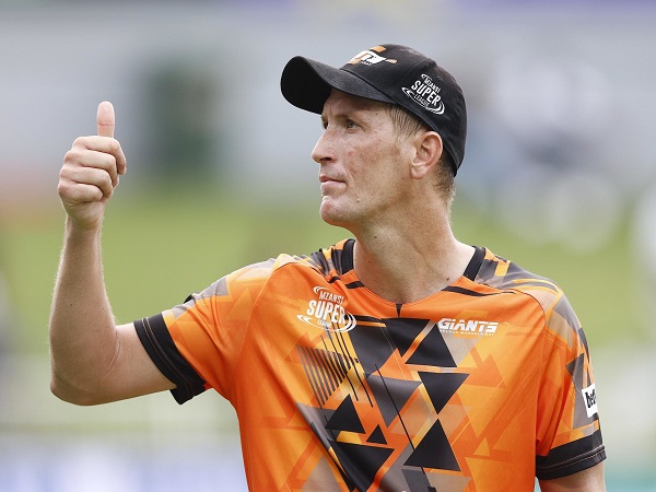 ऐसे मची खरीदने के लिए होड़