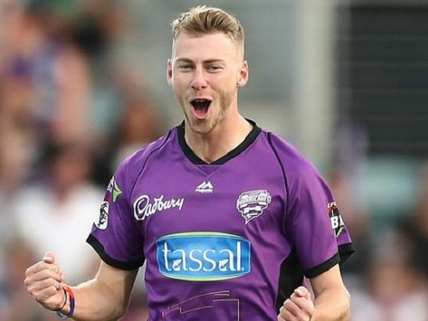 5) रिले मेरेडिथ