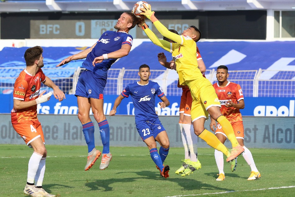 ISL 2020-21: बेंगलुरु को रौंद तीसरे पायदान पर पहुंची गोवा, 2-1 से हराया