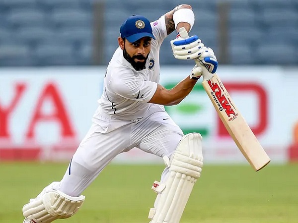 वेंगसरकर के बराबर पहुंचे