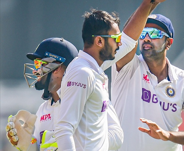 अक्षर पटेल के लिए दिलचस्प रहा जैक क्रॉली का विकेट-