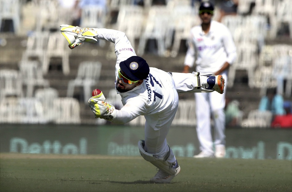 Test Ranking: ऋषभ पंत ने दर्ज की बेस्ट टेस्ट रैंकिंग, अक्षर पटेल ने बनाया रिकॉर्ड