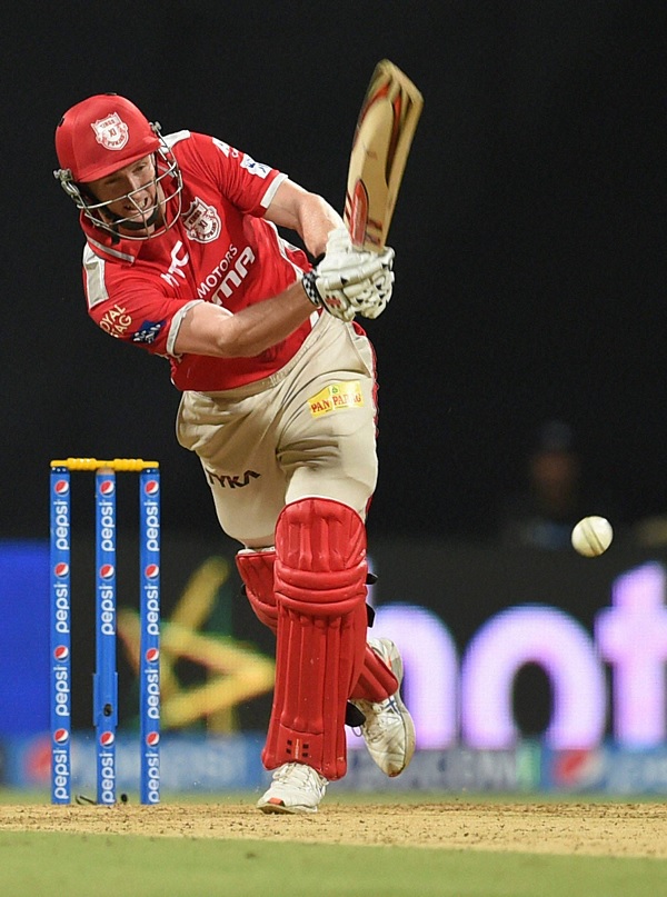 जॉर्ज बेली