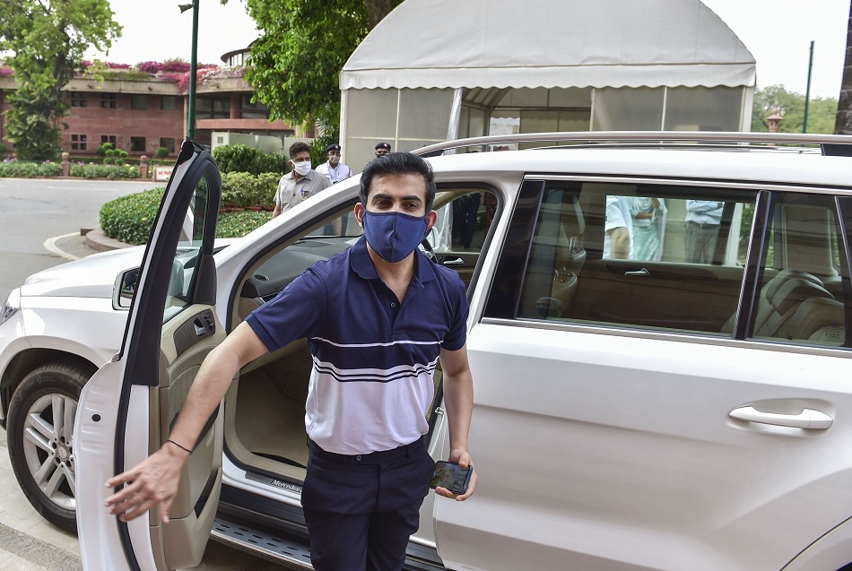 प्रोग्राम्ड बॉलिंग मशीन बनकर रह जाएंगे बॉलर, गंभीर ने की ICC से गेंदबाजों को बचाने की अपील