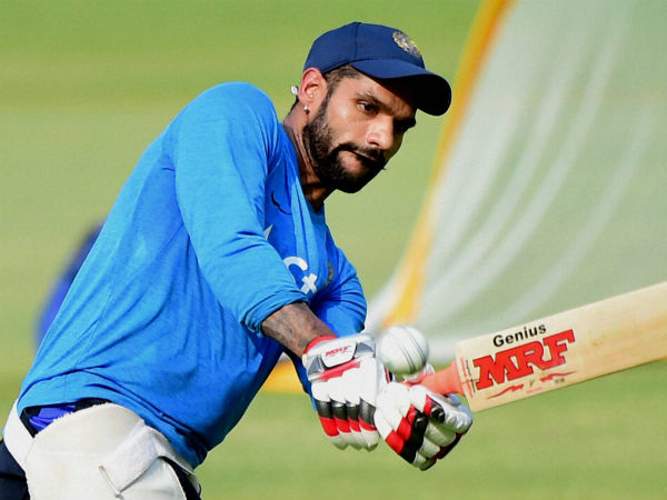  धवन को मिलना चाहिए मौका 