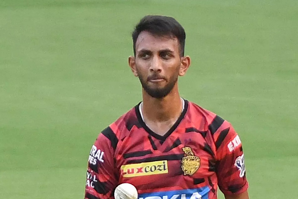 आखिर काैन है प्रसिद्ध कृष्णा, जो इंग्लैंड के खिलाफ खेलेगा वनडे सीरीज