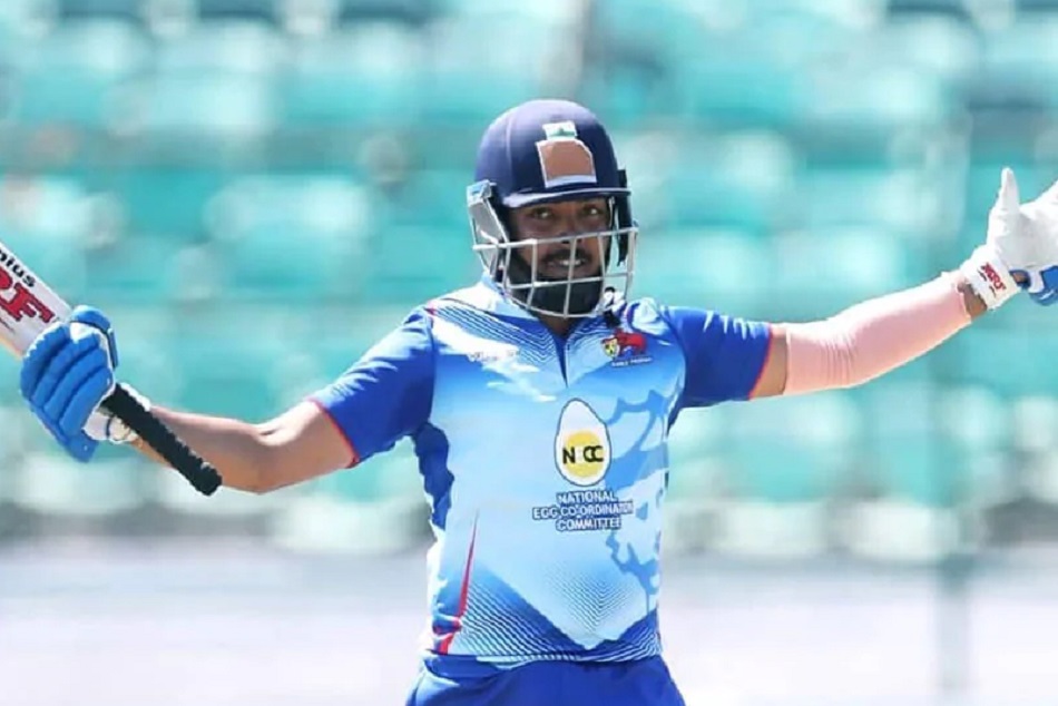 पृथ्वी शाॅ ने ठोके नाबाद 185 रन, सेमीफाइनल में पहुंचा मुंबई