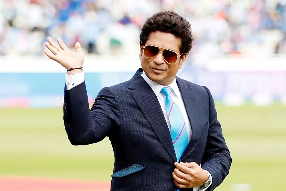 महाराष्ट्र के मंत्री बोले, सचिन तेंदुलकर को भर्ती होने की जरूरत नहीं थी