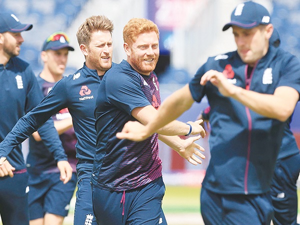 इंग्लैंड को बताया 'फेवरेट' टीम