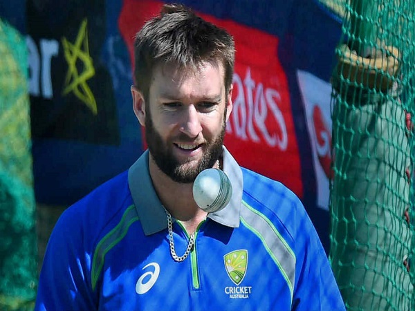 एंड्रयू टाई 