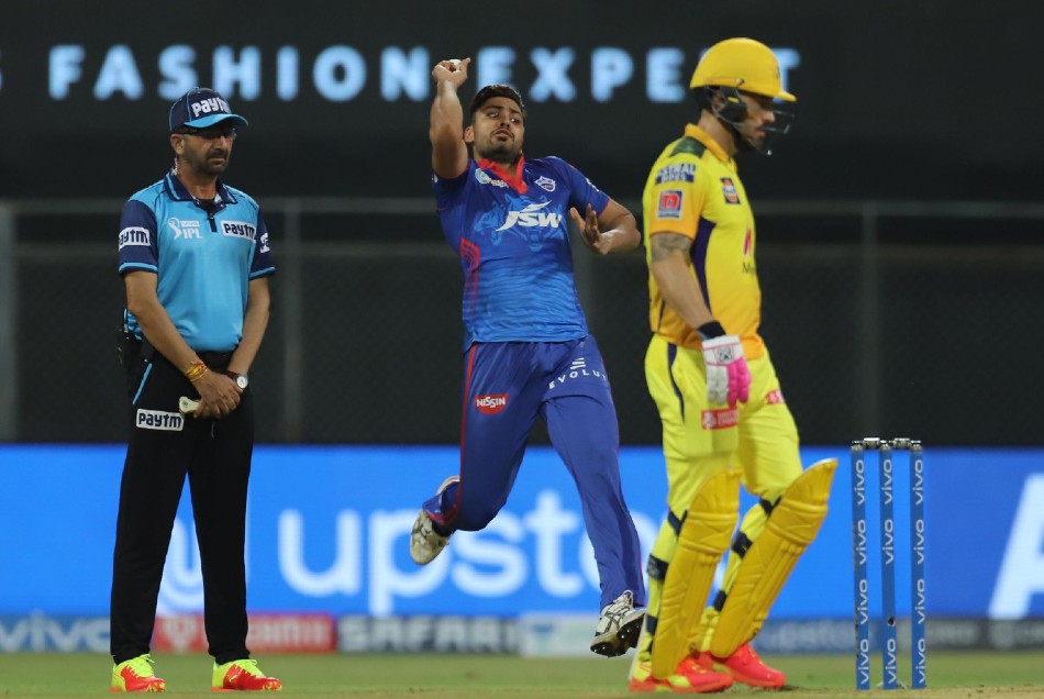 DC vs CSK: जानें क्यों उमेश-ईशांत के बजाय पंत ने दिया आवेश खान को मौका, क्या है खासियत