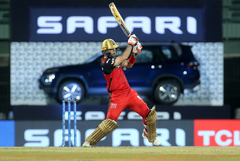 SRH vs RCB: आईपीएल में 5 साल बाद मैक्सवेल ने जड़ा पहला अर्धशतक, खास क्लब में हुए शामिल