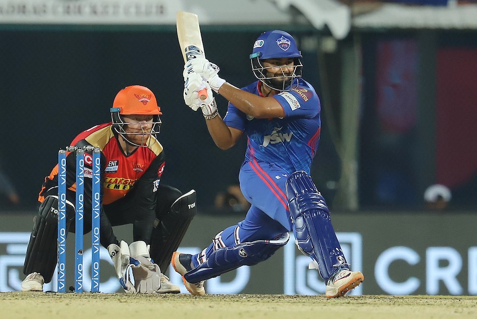 IPL 2021 के पहले सुपरओवर मैच में जीती दिल्ली, देखें बॉल बाय बॉल का हाल