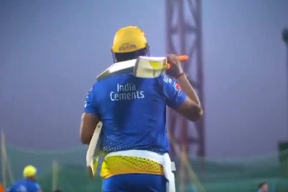 5 खिलाड़ी जो IPL 2021 में बन सकते हैं सिक्सर किंग, 6 गेंदों पर लगा सकते हैं 6 छक्के