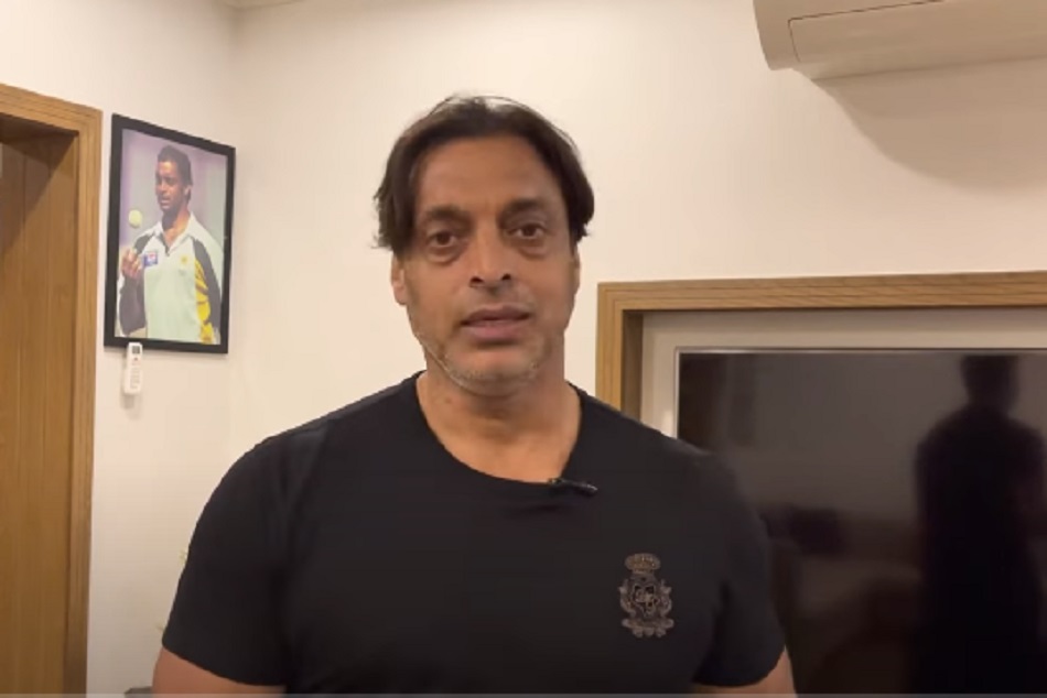 'जब थोड़ी सी सीम नहीं कर सकते बर्दाश्त तो आगे क्या होगा', पाकिस्तान की शर्मनाक हार पर भड़के शोएब अख्तर