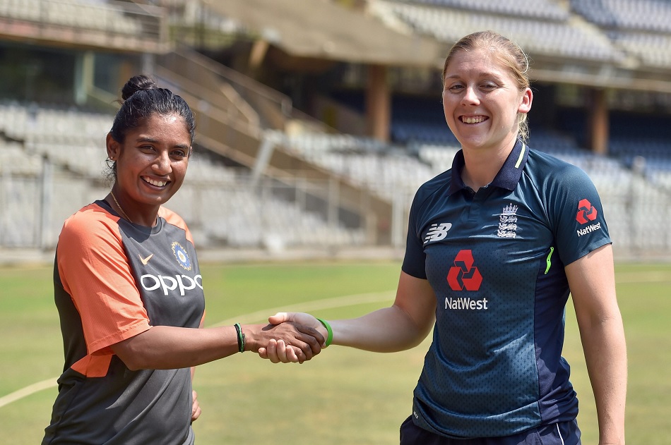 इंग्लैंड की कप्तान हीथर नाइट ने की महिला क्रिकेट के लिए भी 5 दिन के टेस्ट मैच की मांग