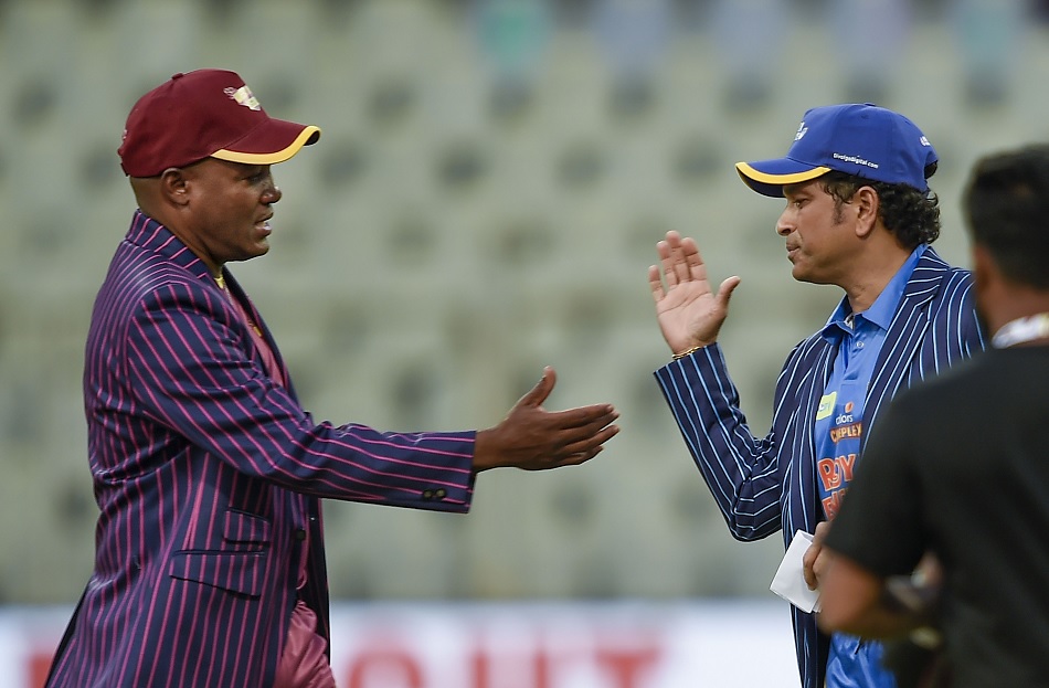 लारा, सचिन, पोंटिंग- कौन है टेस्ट क्रिकेट में सबसे तेज 10 हजार करने वाले टॉप-5 बल्लेबाज