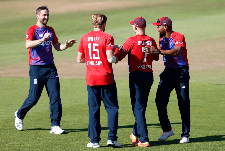 ENG vs SL: श्रीलंका को 89 रनों से हराकर इंग्लैंड ने किया सूपड़ा साफ, 3-0 से जीती सीरीज