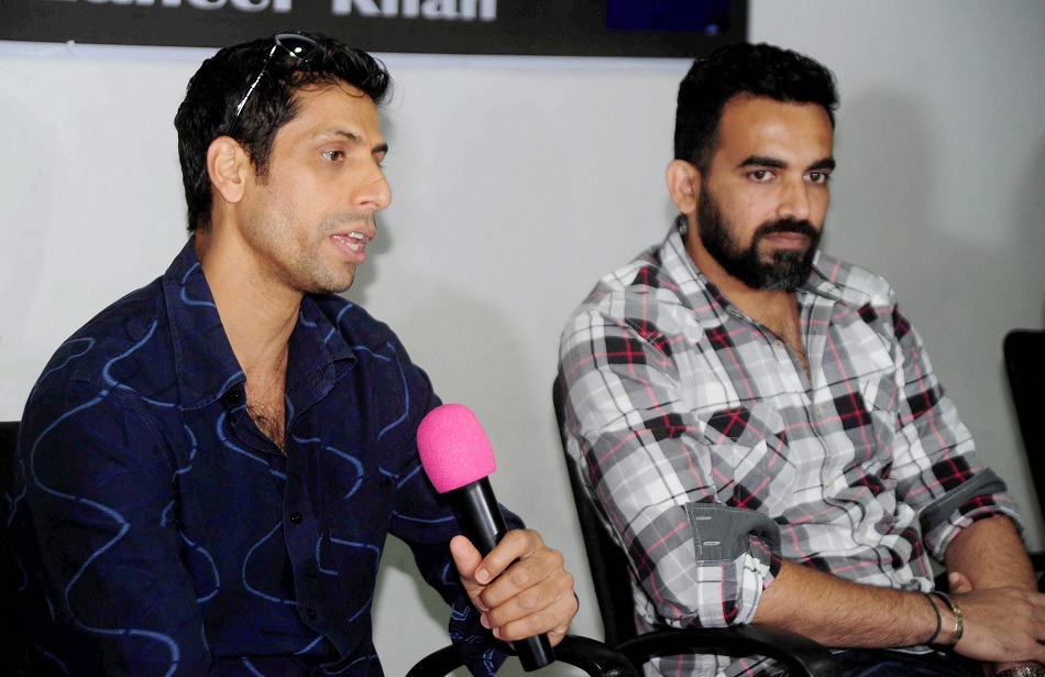 पूर्व पाक कप्तान ने बताया कैसे नेहरा और जहीर ने पाकिस्तान टीम को इतना परेशान किया