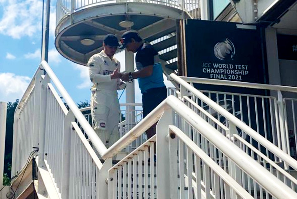 WTC Final: करियर के आखिरी मैच में टूटी वॉटलिंग की उंगली, फिर भी कर रहे विकेटकीपिंग