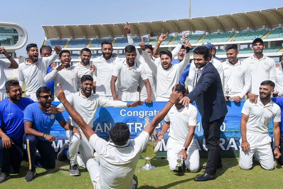 घरेलू क्रिकेटरों की चमकी किस्मत, BCCI ने वेतन बढ़ाने का लिया फैसला