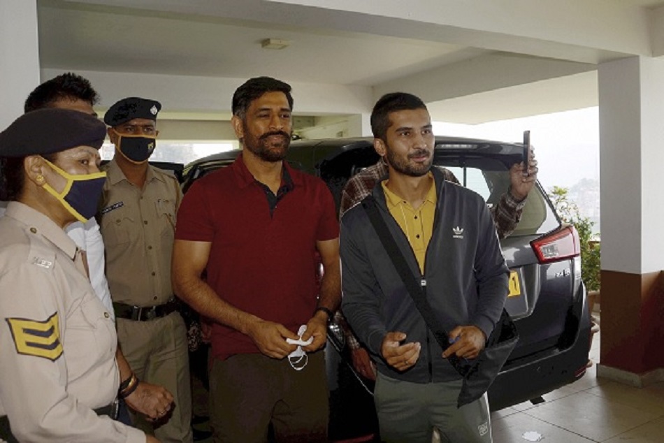 खुशखबरी! अभी CSK के साथ दो साल और बने रहेंगे महेंद्र सिंह धोनी