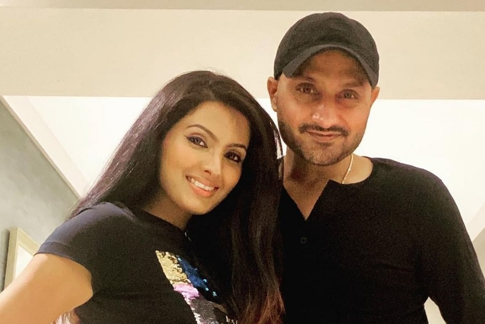 हरभजन सिंह के घर आया नन्हा मेहमान, गीता बसरा ने दिया बच्चे को जन्म