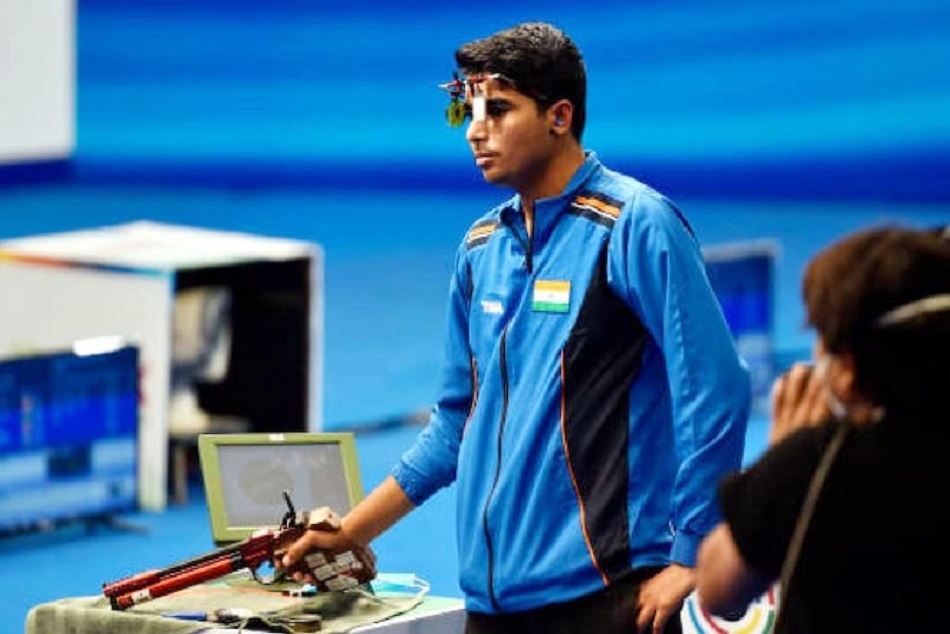 Tokyo Olympics : साैरभ चाैधरी ने तोड़ी उम्मीदें, जवाद फोरोघी ने जीता 'गोल्ड' मेडल