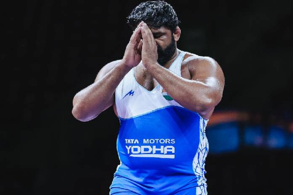 Tokyo Olympics : पहलवान सुमित मलिक की उम्मीदें खत्म, लगा 2 साल का बैन