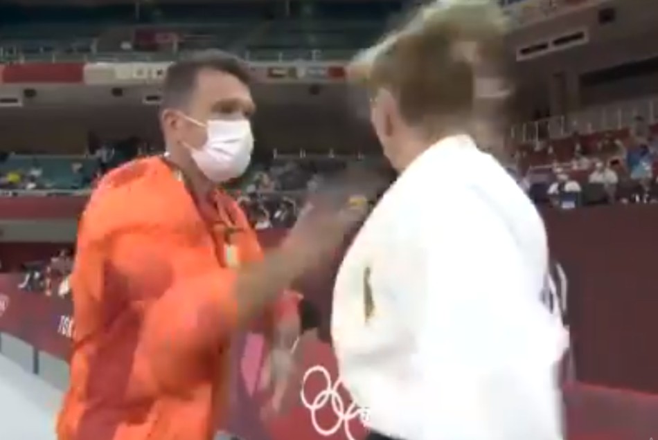 Tokyo 2020: ओलंपिक मैच से पहले जर्मन खिलाड़ी पर कोच ने जमकर बरसाये चांटे, जानें क्या है कारण