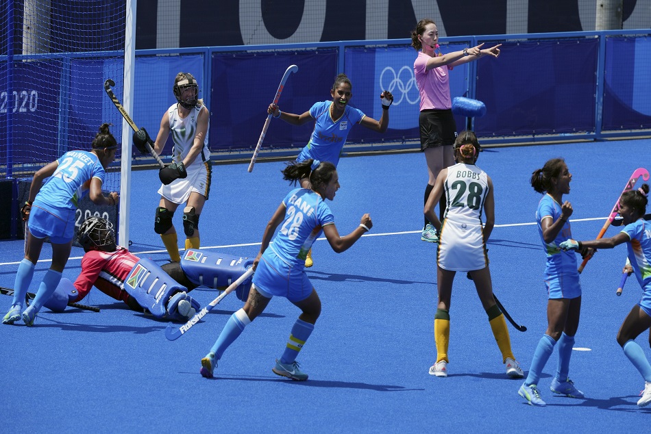 Tokyo Olympics : हाॅकी में वंदना कटारिया ने रचा इतिहास, भारत ने 4-3 से जीता मुकाबला