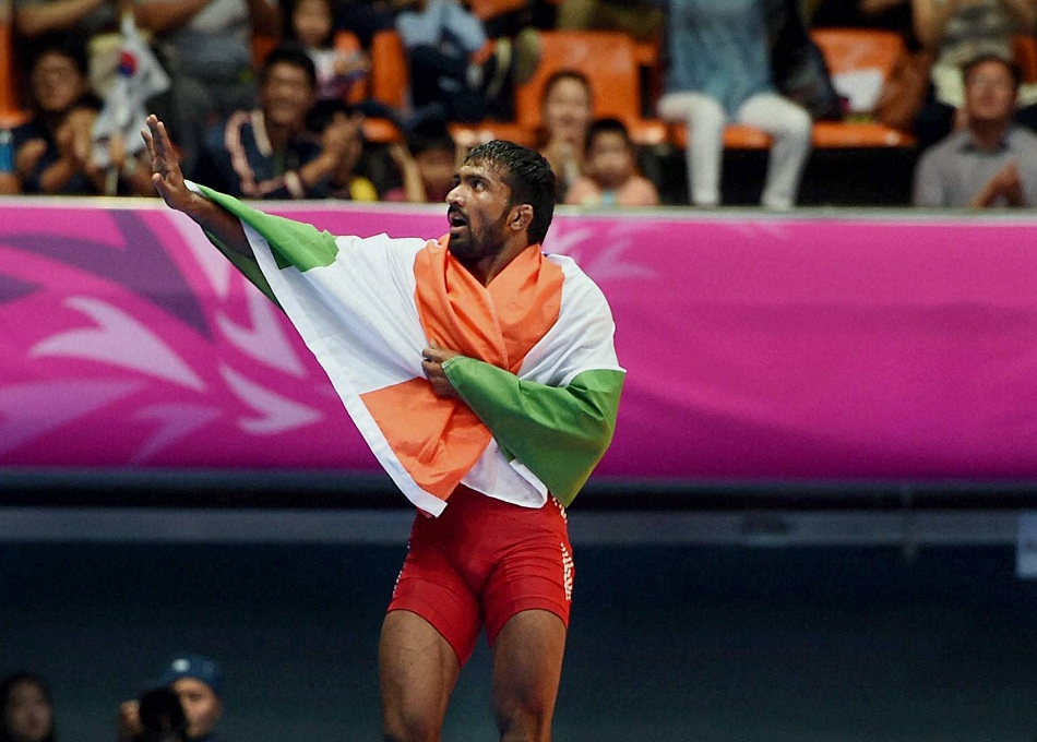 लंदन ओलंपिक 2012 में सूजी आंख के साथ रेपचेज राउंड में योगेश्वर दत्त का कमाल