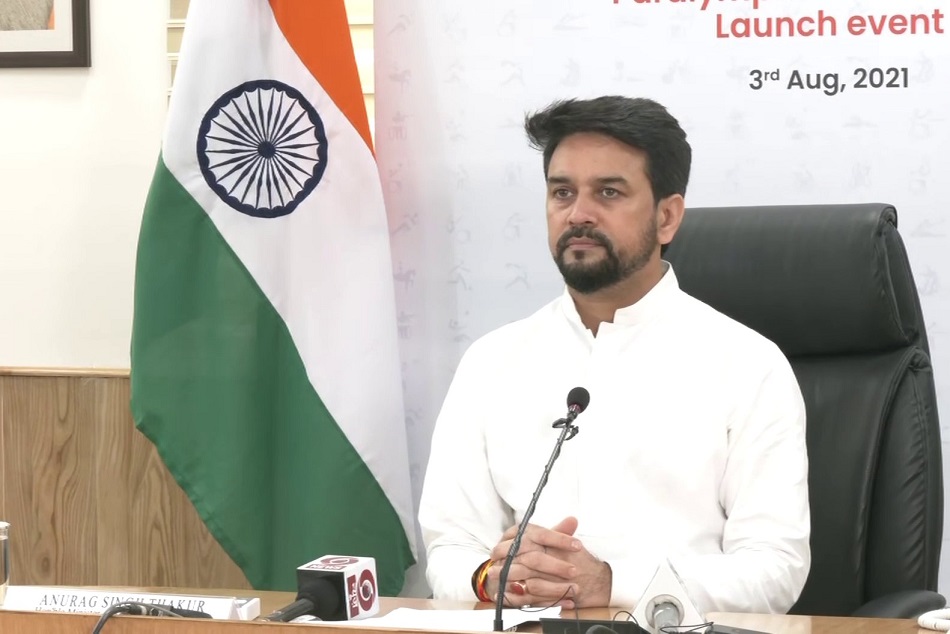 हॉकी इंडिया कॉमनवेल्थ गेम्स से हटा, अनुराग ठाकुर ने क्रिकेटरों का हवाला देकर उठाया सवाल