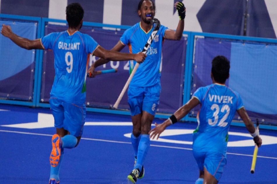 सेमीफाइनल में टीम इंडिया की एंट्री के बाद भावुक हुए कमेंटेटर, रोक नहीं सके आंसू, वीडियो वायरल