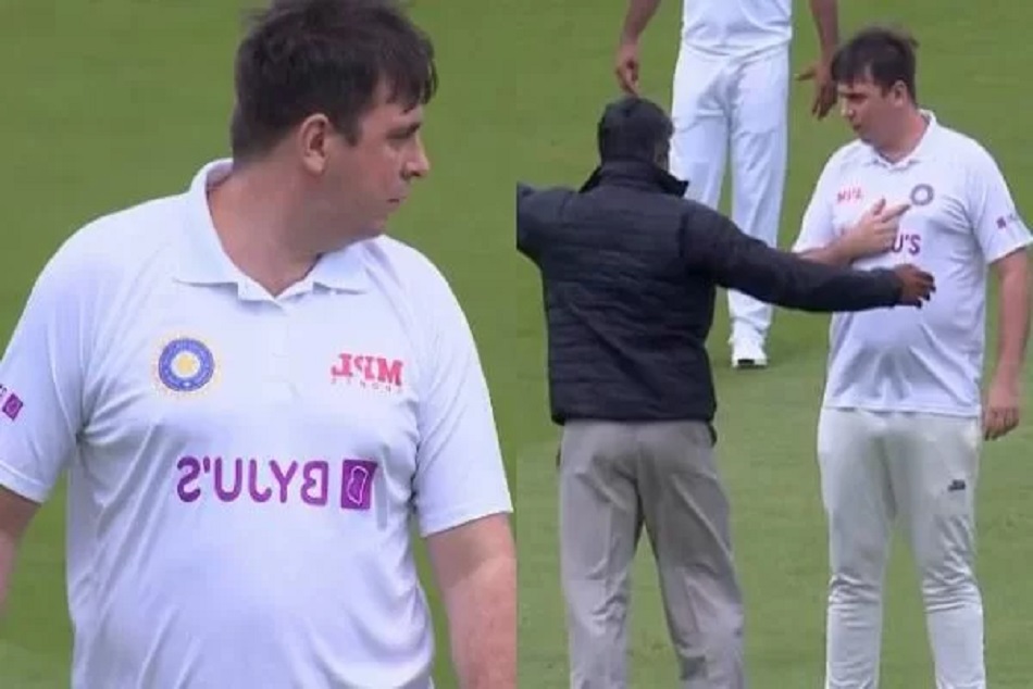 जार्वो को प्रोटोकॉल तोड़ना पड़ा महंगा, इंग्लिश काउंटी यार्कशायर ने की कार्रवाई