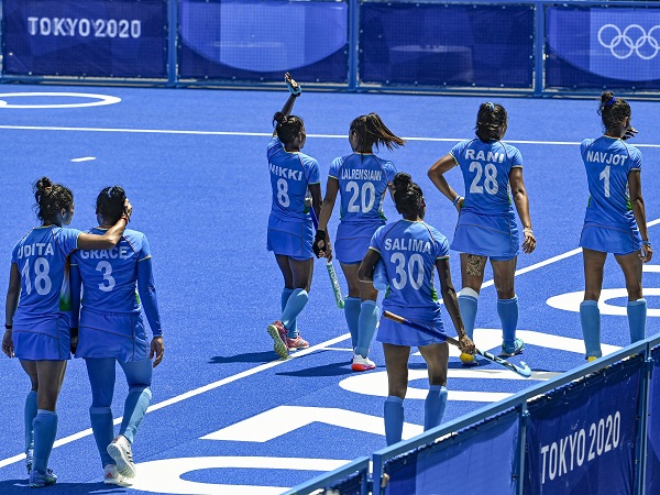 इतिहास रचने से चूकी टीम