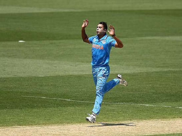 कभी खाए थे 6 गेंदों में 5 छक्के