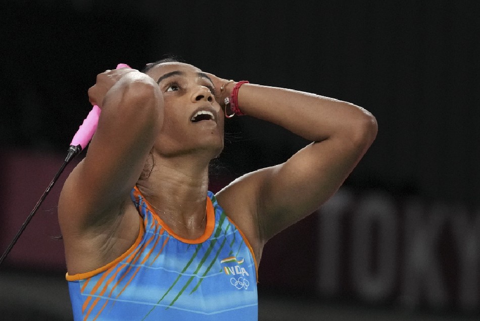 Tokyo 2020: कैसे सेमीफाइनल की हार से उबर कर पीवी सिंधु ने जीता ब्रॉन्ज मेडल, मां ने सुनाई पूरी कहानी