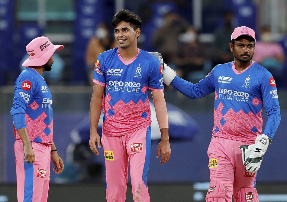 IPL 2021: Jasprit Bumrah and Dale Steyn admired Kartik Tyagi, who did amazing for RR in the last over