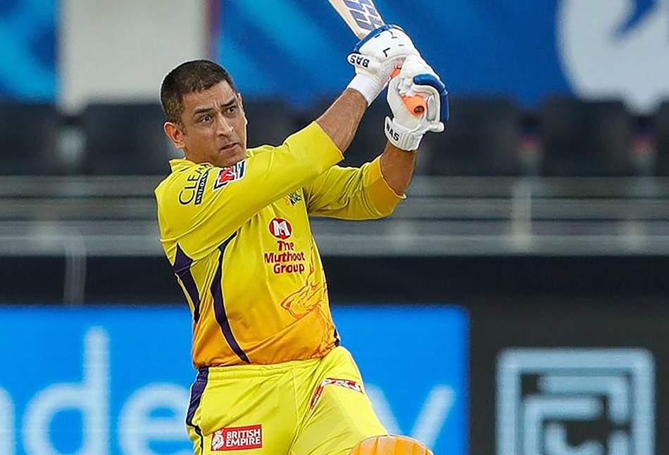 'भारत का सबसे महान फैसला'- धोनी को T20 WC में शामिल करने पर वॉन ने कही ये बात