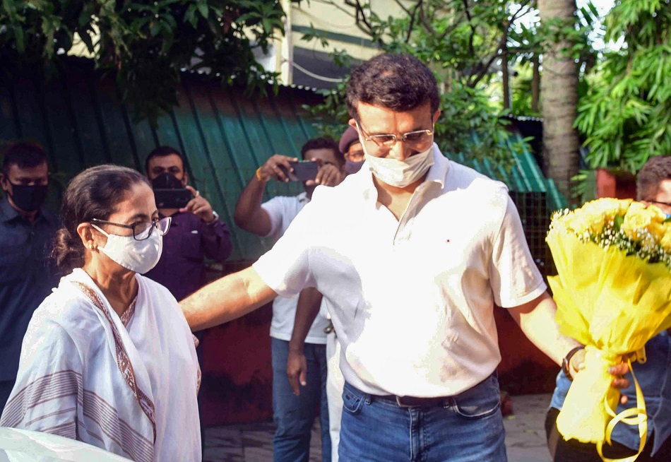 कोलकाता हाई कोर्ट ने सौरव गांगुली और बंगाल सरकार पर लगाया जुर्माना, गलत तरीके से लिया था प्लॉट