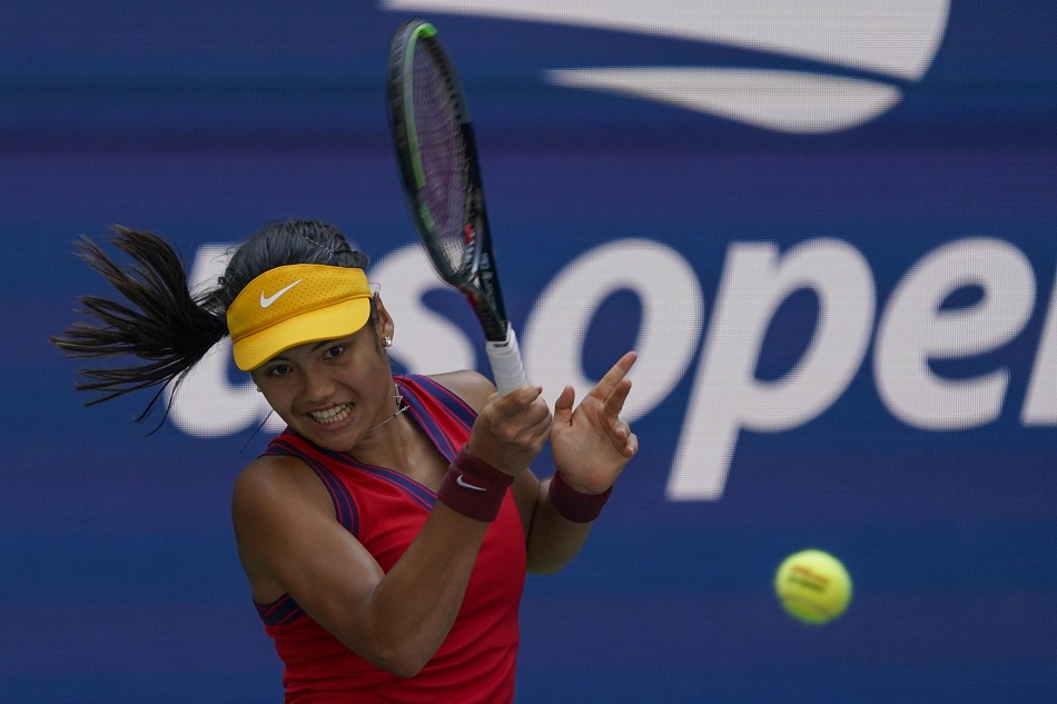 US Open 2021: ब्रिटेन की 18 साल की एम्मा रादुकानु ने रचा इतिहास
